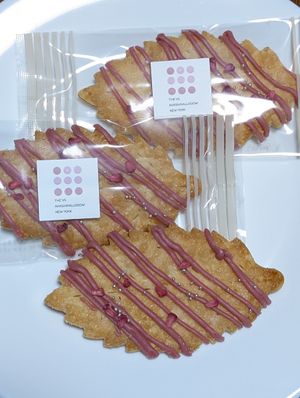 春限定🌸フランボワーズヴィーガンリーフパイ
サクサクのパイとフランボワーズヴィーガンチョコレートがとてもおいしくて　ヴィーガンのパイもあるなんて嬉しい！ at The Vegan Marshmallooow in Tokyo