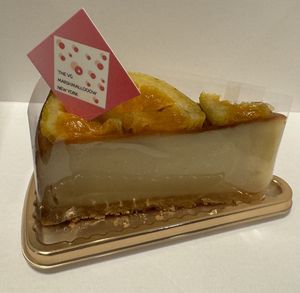 Vegan Cheesecake Valencia Orange.  at The Vegan Marshmallooow in Tokyo