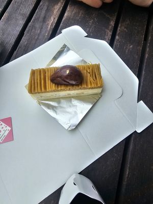 Pistachio cake at The Vegan Marshmallooow in Tokyo