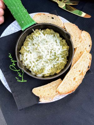 Spinach and Artichoke Dip at Ka Papa Cuisine in Sarasota