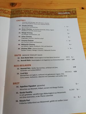 Chutney - Raita - Reis Beilagen - Brot at Mahadosa in Hamburg