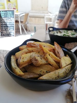 Potatoes at Parsley and Thyme in Silves