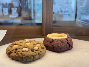 S'more cookie 🍪 at Pengohoda - 펜고호다 in Jeju