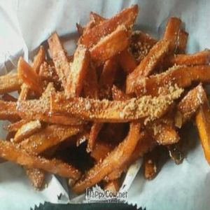 maple chipotle sweet potato fries
 at Tony's Darts Away in Burbank