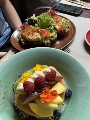 vegan pancakes  at Faire Brunch & Drinks in Barcelona