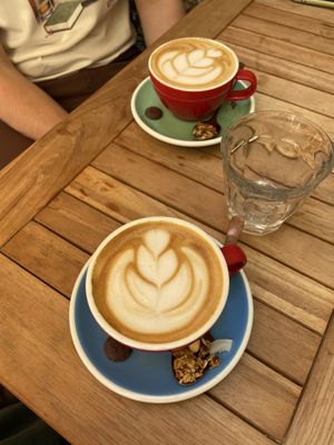 Oat milk cappuccino   at Faire Brunch & Drinks in Barcelona