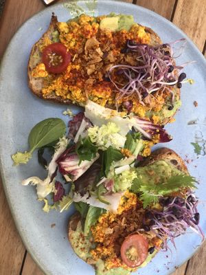 Vegan tofu scramble and avocado toast   at Faire Brunch & Drinks in Barcelona