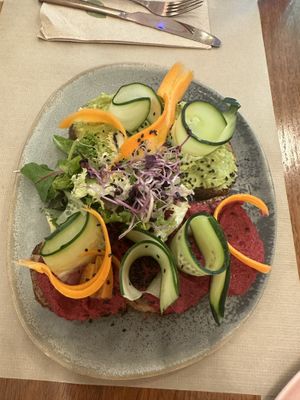 Beetroot and avocado toasts  at Faire Brunch & Drinks in Barcelona