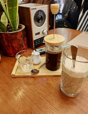 Almond milk latter & Focus coffee with lions mane  at Faire Brunch & Drinks in Barcelona