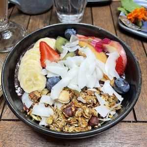 Açai bowl  at Faire Brunch & Drinks in Barcelona