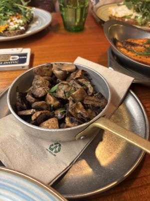 Sautéed mushrooms  at Faire Brunch & Drinks in Barcelona
