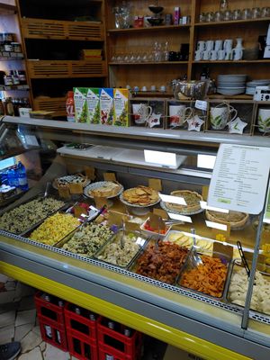 Fresh dishes, mostly vegan like vegetable pie and dishes at Il Mercato Verde in Milan