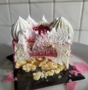  at La Pâtisserie Vegan - Les Saveurs De La Bastille in Liege