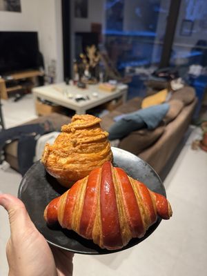 Cruffin and strawberry croissant  at La Pâtisserie Vegan - Les Saveurs De La Bastille in Liege