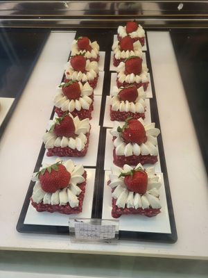  at La Pâtisserie Vegan - Les Saveurs De La Bastille in Liege