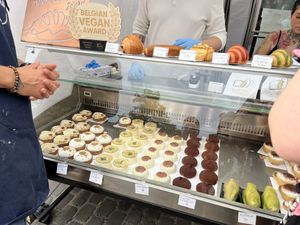 Pâtisseries VSF 2025 comptoir 2  at La Pâtisserie Vegan - Les Saveurs De La Bastille in Liege