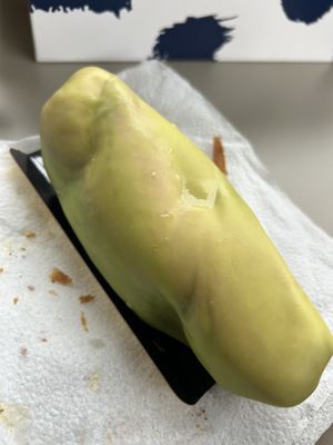 Pistache 8€  at La Pâtisserie Vegan - Les Saveurs De La Bastille in Liege