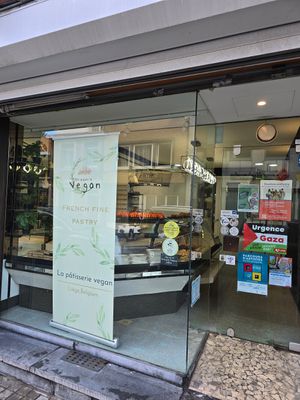 Front at La Pâtisserie Vegan - Les Saveurs De La Bastille in Liege