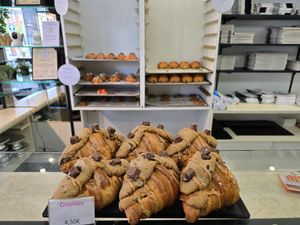 Crookies at La Pâtisserie Vegan - Les Saveurs De La Bastille in Liege