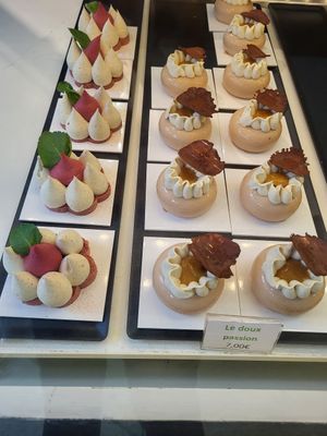  at La Pâtisserie Vegan - Les Saveurs De La Bastille in Liege