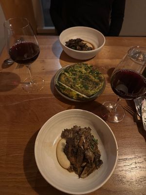 Fungi / Parsnip / Rye / Umami Broth / Char Coalled

Flatbread / foraged Ramson / wild onions / watercress  at Bistro Lupa in Copenhagen