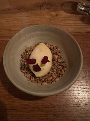 Tea Ice Cream / Grains / Cherry at Bistro Lupa in Copenhagen