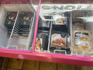 vegan frozen goodies #Veganuary at Panaderia y Pasteleria la Mexicana in La Habra
