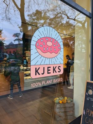 100% vegan at Kjeks - Schanze in Hamburg