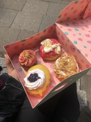 donut box  at Kjeks - Schanze in Hamburg
