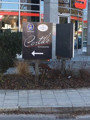 Restaurant is a bit hidden. Just enter Von-Erckert-Straße at Ristorante Cortile in Munich