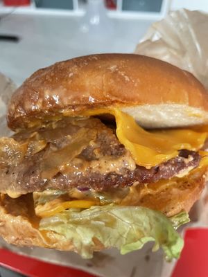 Beyond meat burger  (really good if you like pickles ) at Hank Vegan Burger in Lille