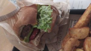  at Hank Vegan Burger in Lille