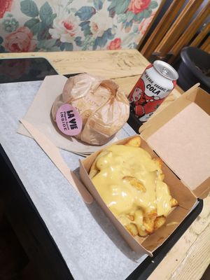  at Hank Vegan Burger in Lille