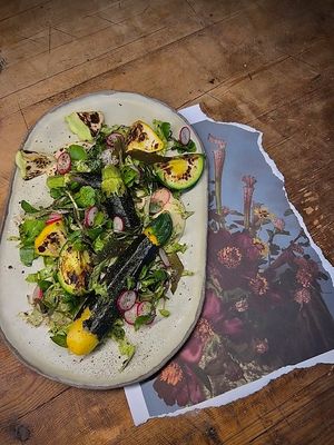 Calabacín, Algas y Berros de Agua   at Fat Veggies in Barcelona