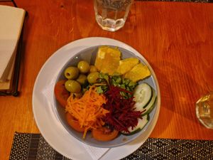 Came with side salad at Osteria n.3 in Praia