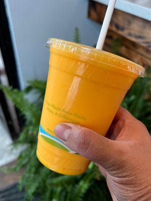 The ‘Warm and Cheerful’ smoothie blend.. my favorite!! ☀️   at Power Plant Juice Bar in Centerville