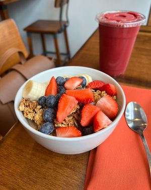 Peanut Butter Cup smoothie bowl 🍓   at Power Plant Juice Bar in Centerville