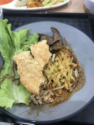 Meepok is delicious   at Chee Wei 啟維素食 - Tampines in East Singapore