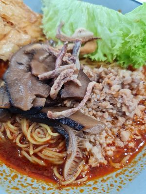 Bak Chor Mee Kia  ~ 24/4/22 at Chee Wei 啟維素食 - Tampines in East Singapore