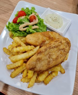 Fish & Chips ~ 2/5/22 at Chee Wei 啟維素食 - Tampines in East Singapore