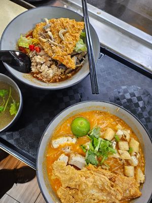 ~ 31/10/23 at Chee Wei 啟維素食 - Tampines in East Singapore