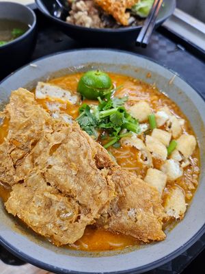 Mee Siam ~ 31/10/23 at Chee Wei 啟維素食 - Tampines in East Singapore