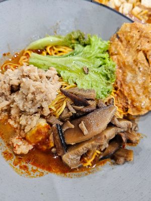 My favourite Bak Chor Mee ~ 15/5/24 at Chee Wei 啟維素食 - Tampines in East Singapore