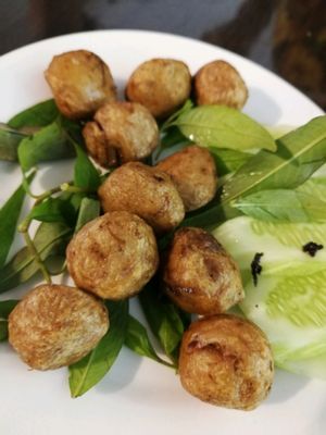 Meatballs at Evergreen Vegetarian - Phsar Chas in Phnom Penh