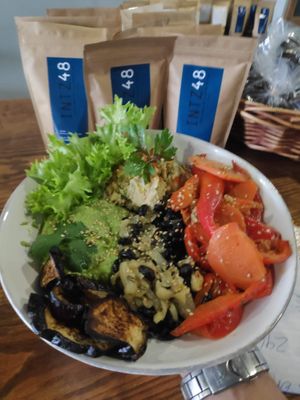 Roasted veggies , salad & great coffee at Intz48 Coffee Roasters Azores in Sao Miguel