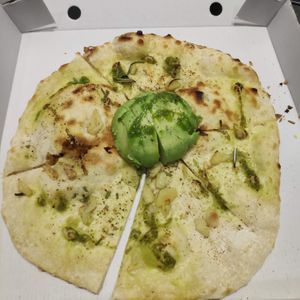 Pizza bianca with avocado & infused extra virgin olive oils! at Intz48 Coffee Roasters Azores in Sao Miguel