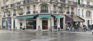 Facade at Land & Monkeys - Roquette in Paris