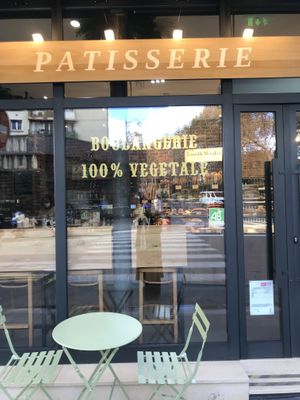 outside at Land & Monkeys - Roquette in Paris