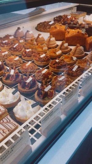 Beautiful pastries at Land & Monkeys - Roquette in Paris