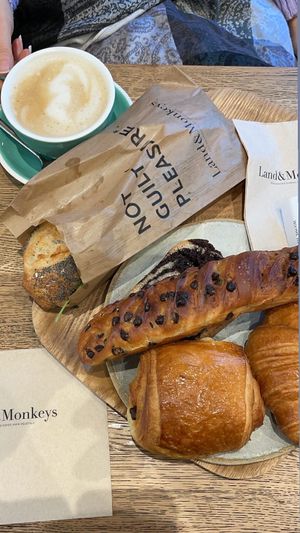 My favorite place to go for breakfast, very delicious  at Land & Monkeys - Roquette in Paris